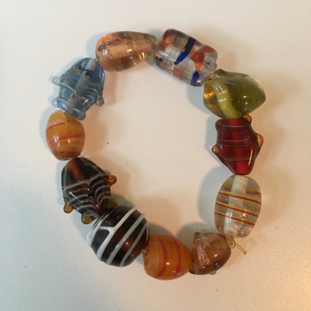 4 for $25 NWOT GLASS BEAD BRACELET
